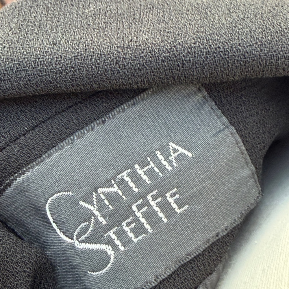 Cynthia Steffe Black Tailored Button-Front Blazer size 4 - Picture 7 of 9
